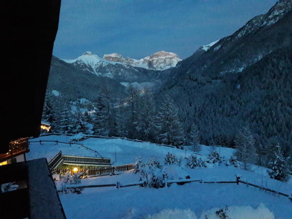 Chalet Relax Pozza di Fassa Exterior foto