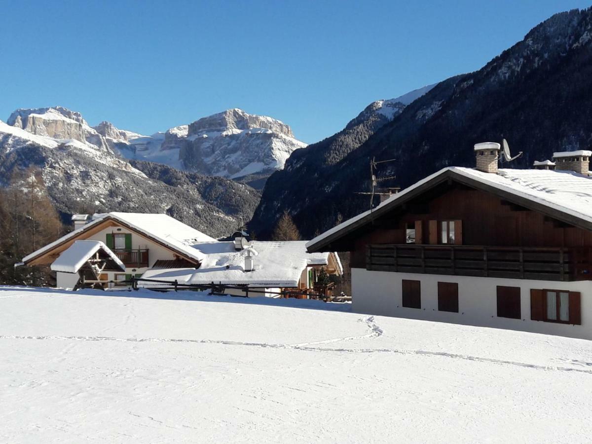Chalet Relax Pozza di Fassa Exterior foto