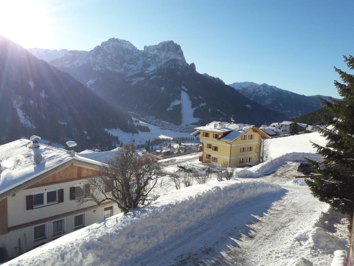 Chalet Relax Pozza di Fassa Exterior foto